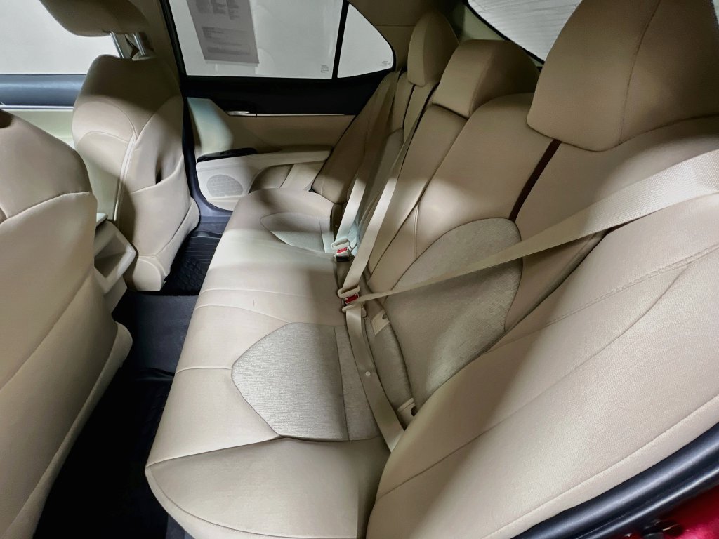 Certified 2019 Toyota Camry LE FWD image 21