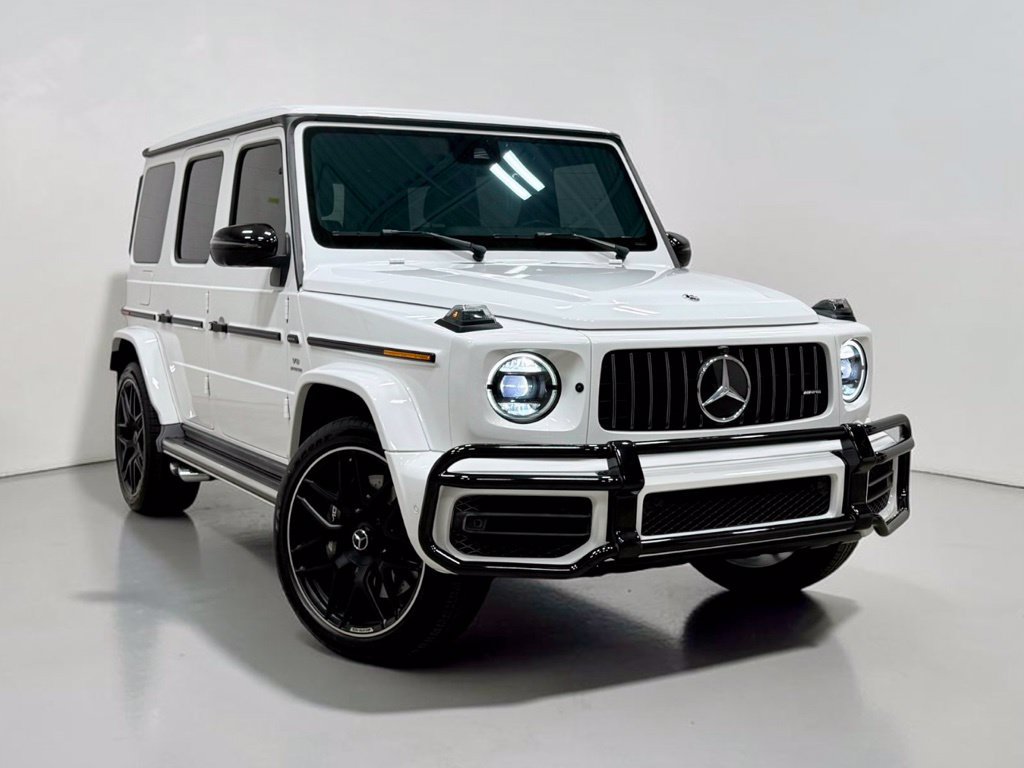 Used 2022 Mercedes-Benz G 63 AMG 4MATIC w/ AMG Performance Package image 4