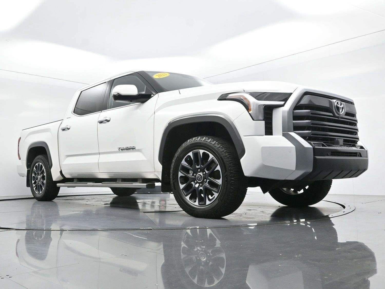 Used 2023 Toyota Tundra Limited AWD/4WD image 47