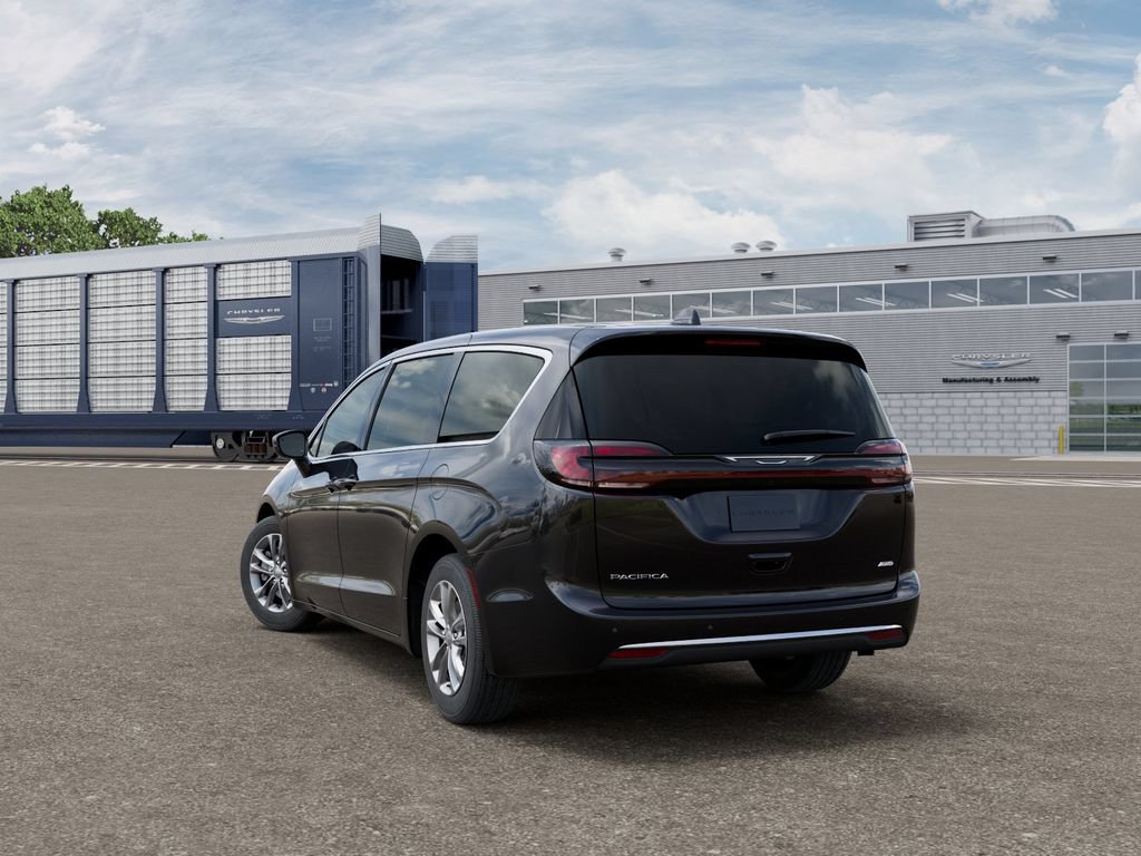 New 2027 Chrysler Pacifica Select w/ Family Tech Group AWD/4WD image 3