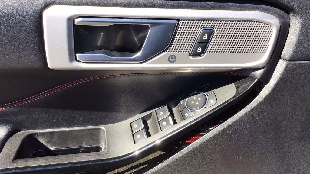 Certified 2022 Ford Explorer ST-Line image 18
