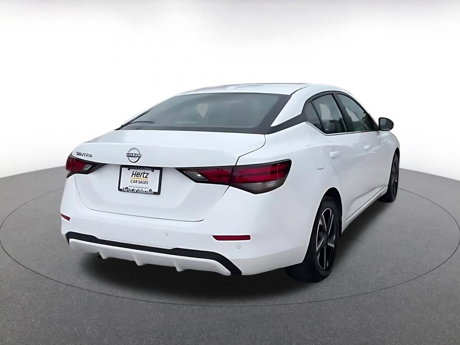 Used 2025 Nissan Sentra SV image 15