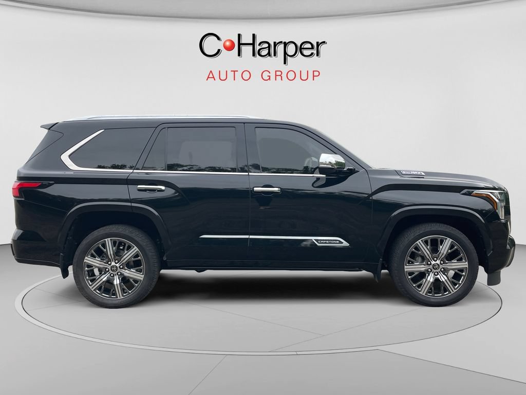 Used 2023 Toyota Sequoia Capstone AWD/4WD image 2
