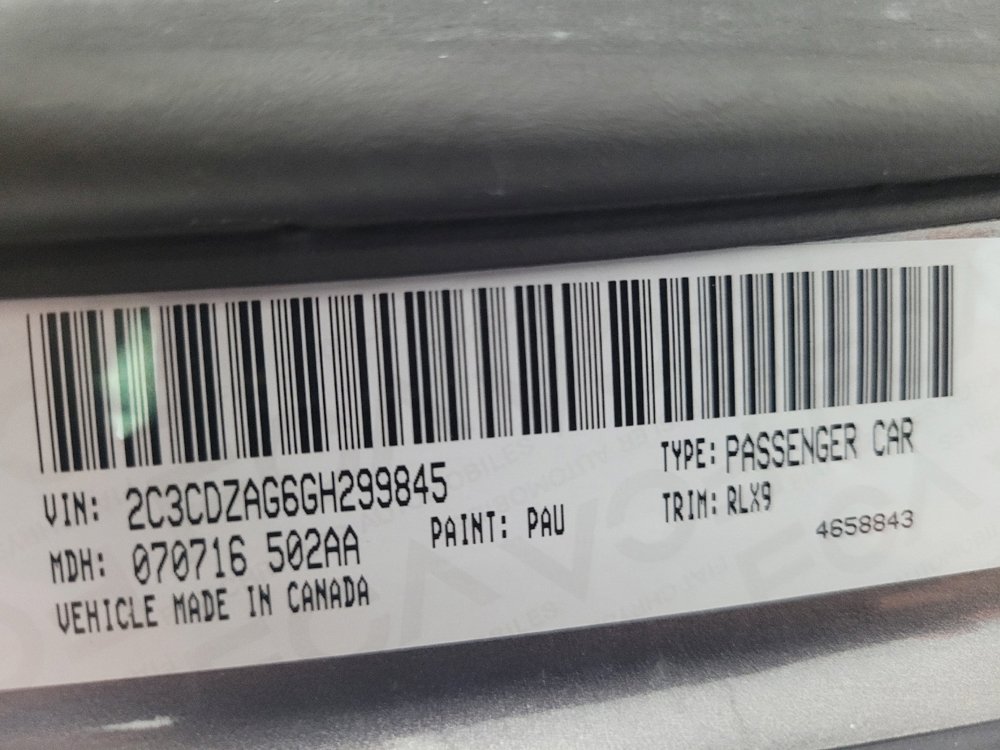 Used 2016 Dodge Challenger SXT Plus image 33