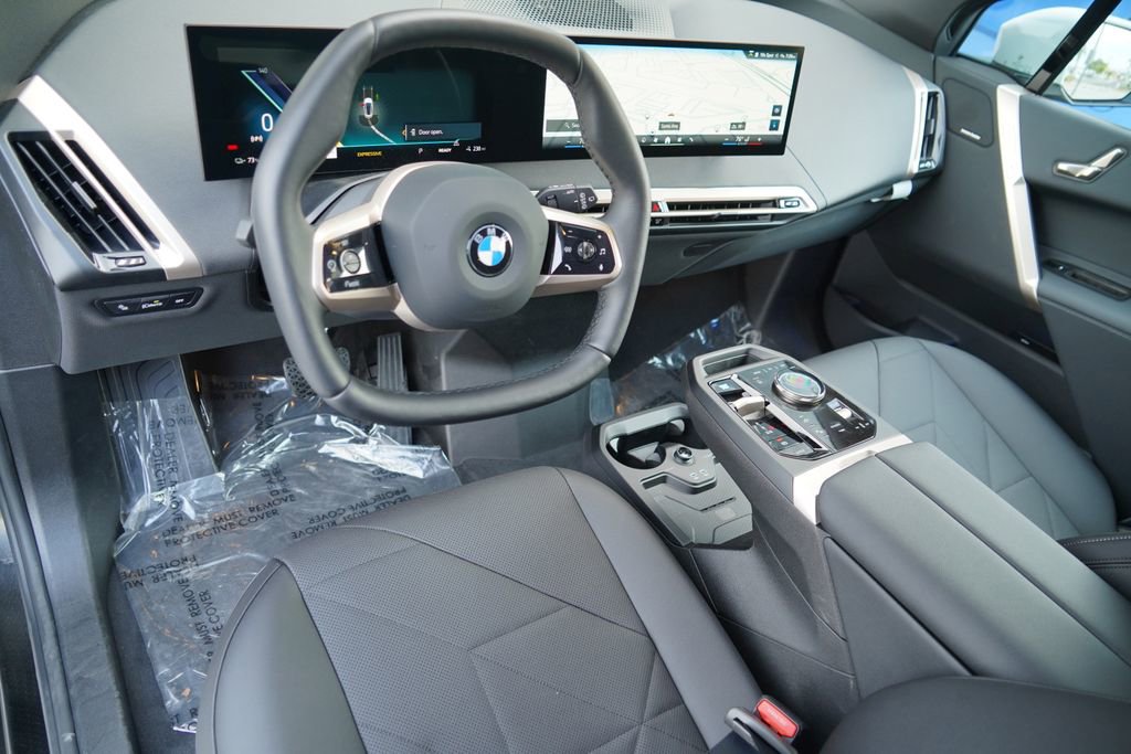 New 2026 BMW iX xDrive60 w/ Premium Package image 11