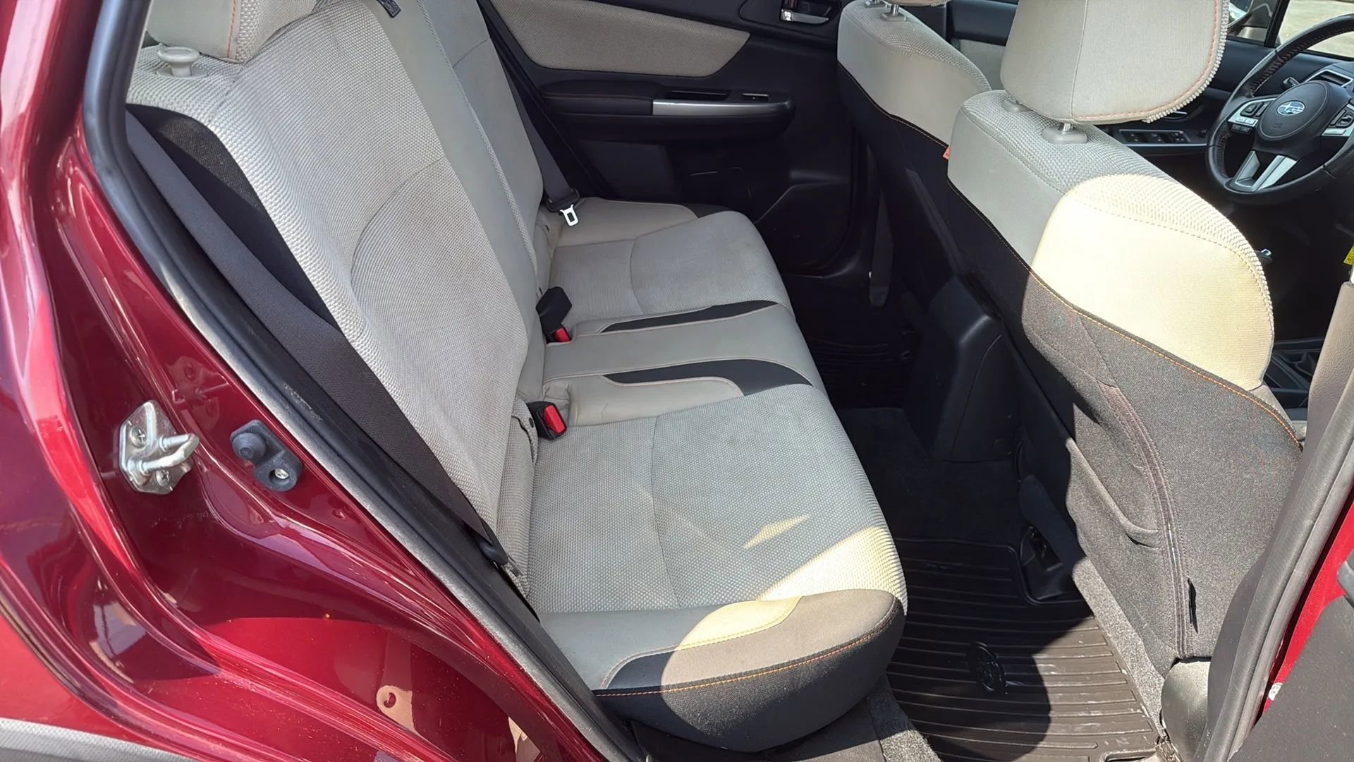 Used 2017 Subaru Crosstrek 2.0i Premium image 15