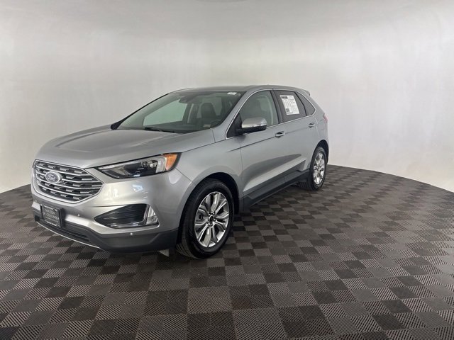 Used 2024 Ford Edge Titanium image 3