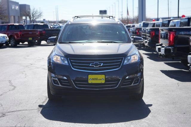 Used 2017 Chevrolet Traverse Premier image 3