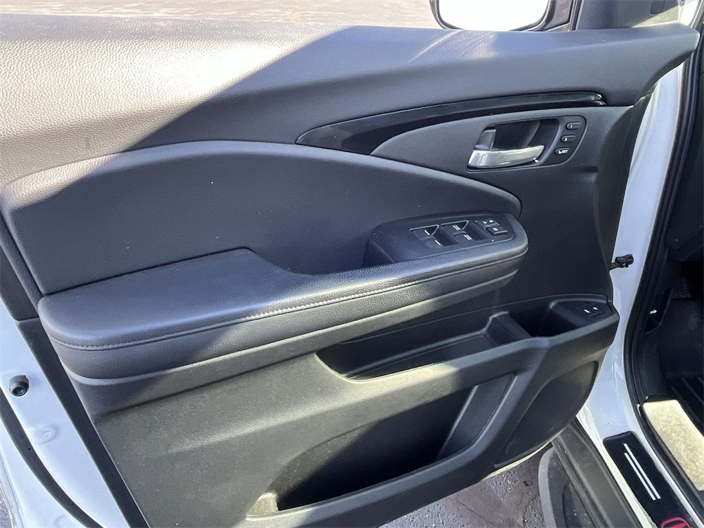 Used 2020 Honda Passport Elite image 22