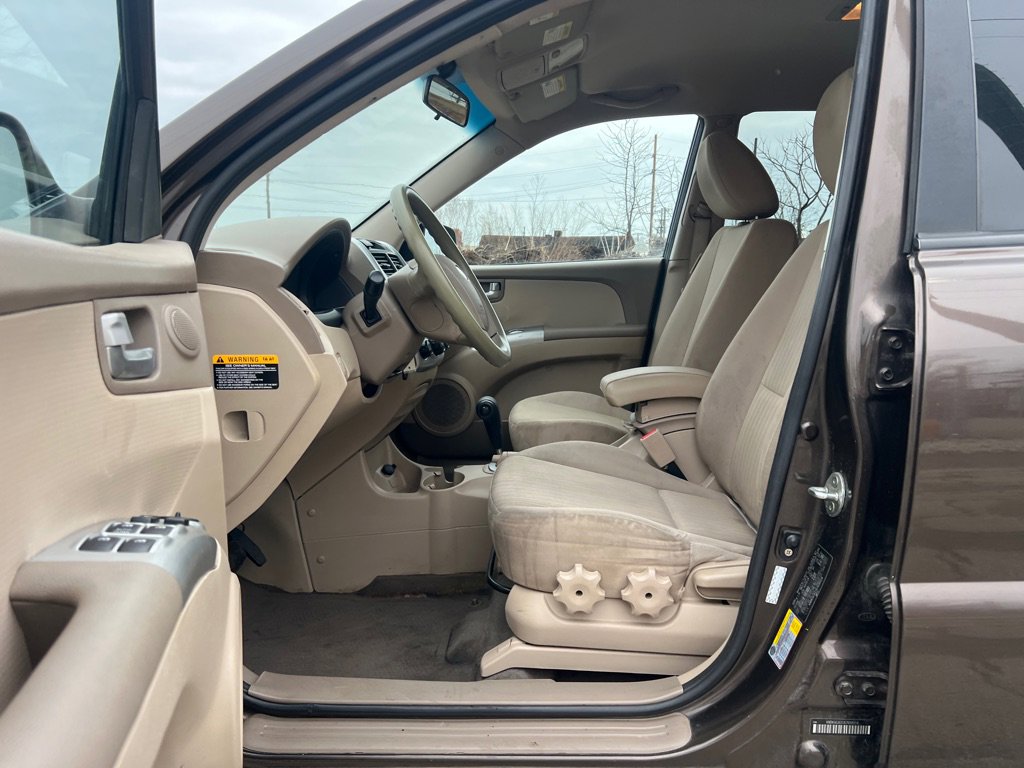 Used 2010 Kia Sportage LX image 10