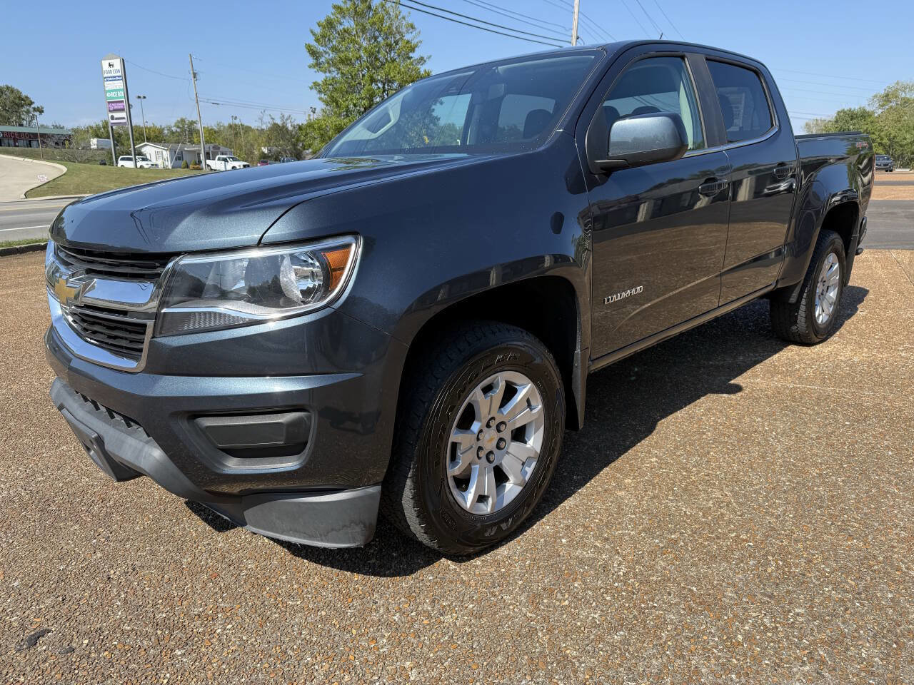 Used 2019 Chevrolet Colorado LT w/ Safety Package image 1