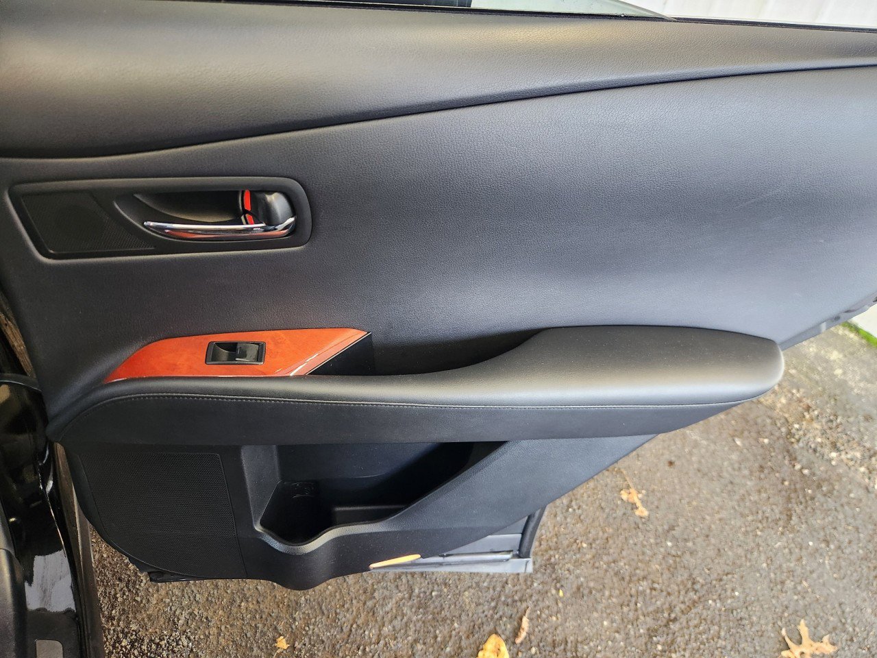 Used 2011 Lexus RX 350 image 18