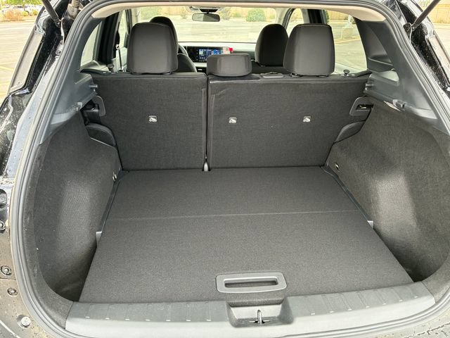 New 2026 Nissan Kicks SV w/ Cold Weather Package FWD image 19