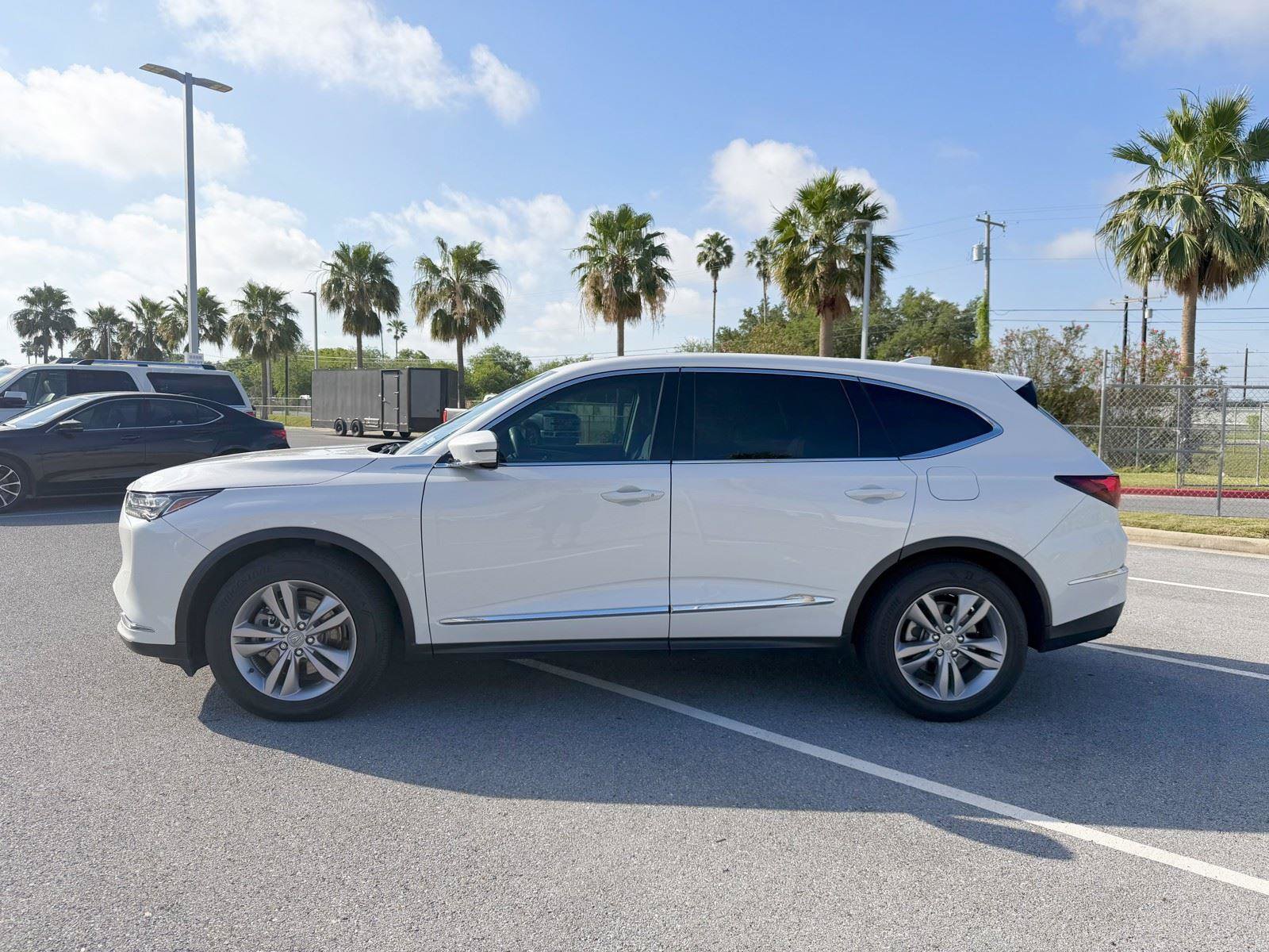 Certified 2024 Acura MDX FWD image 23