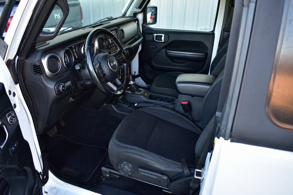 Used 2021 Jeep Wrangler Sport S image 17