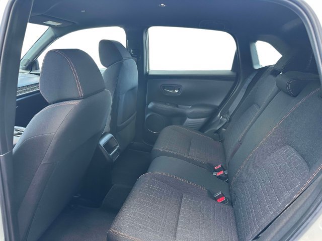 Used 2024 Honda HR-V Sport image 17