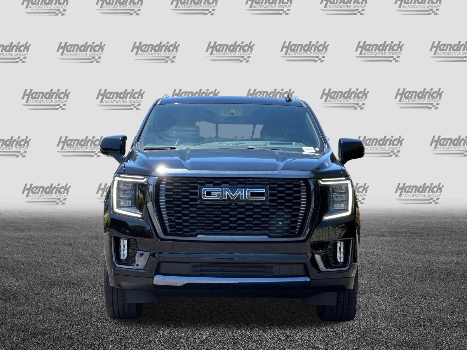 Used 2023 GMC Yukon XL Denali Ultimate AWD/4WD image 10