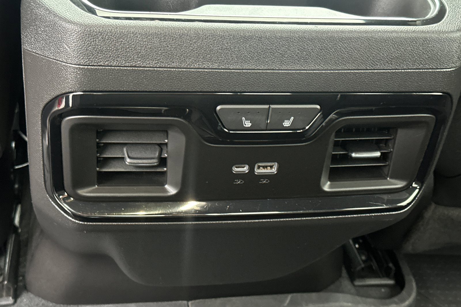 Certified 2023 Chevrolet Silverado 1500 ZR2 w/ Technology Package image 42