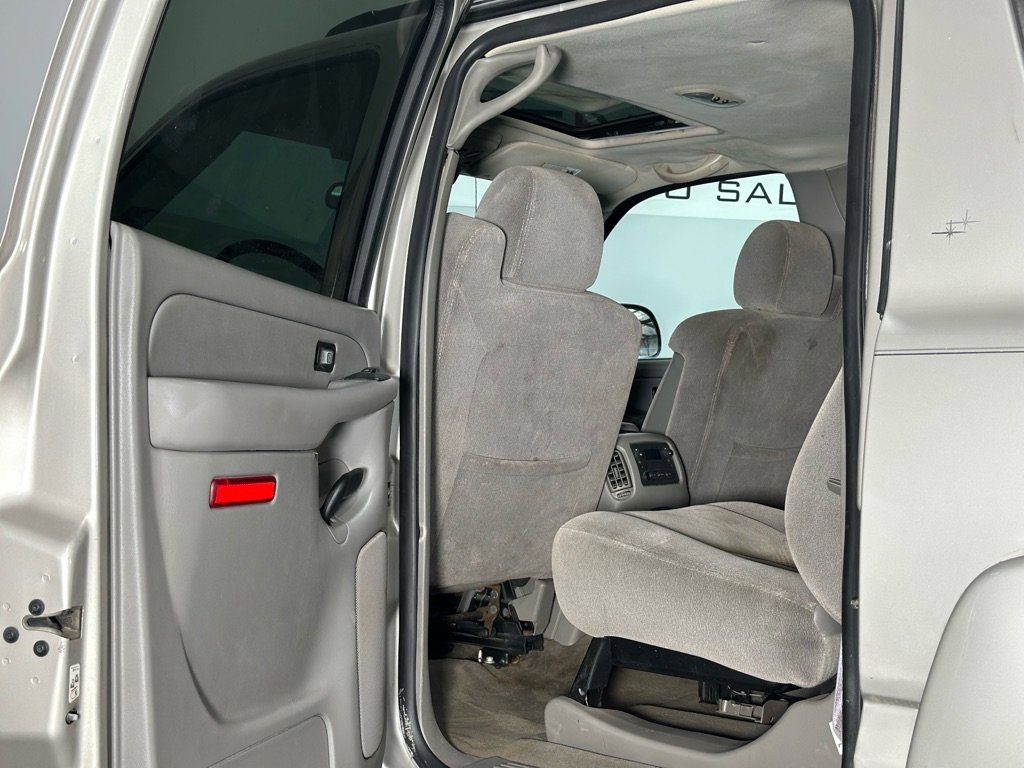 Used 2006 Chevrolet Avalanche Z71 w/ Sun And Sound Package image 12