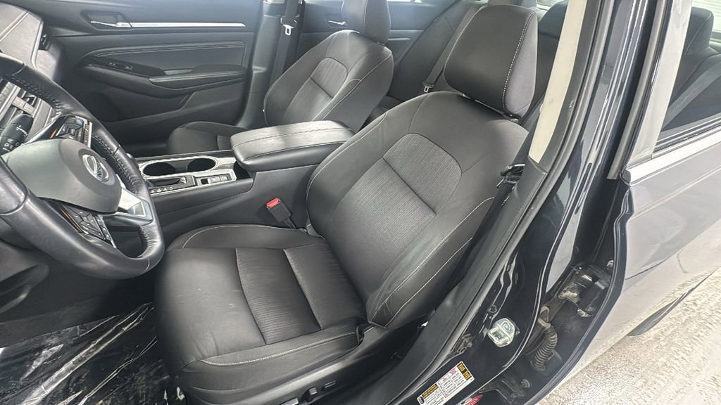 Used 2020 Nissan Altima 2.5 SV image 10