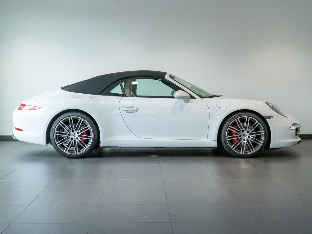 Certified 2016 Porsche 911 Carrera S RWD image 8