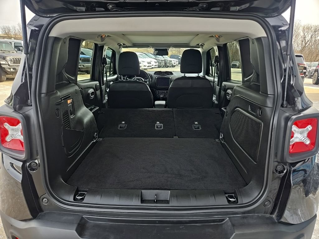 Used 2023 Jeep Renegade Altitude w/ Sun/Sound Group image 88