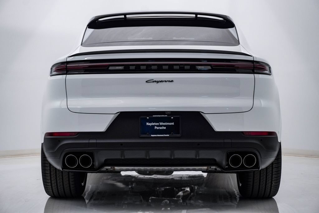 New 2026 Porsche Cayenne Coupe AWD/4WD image 11