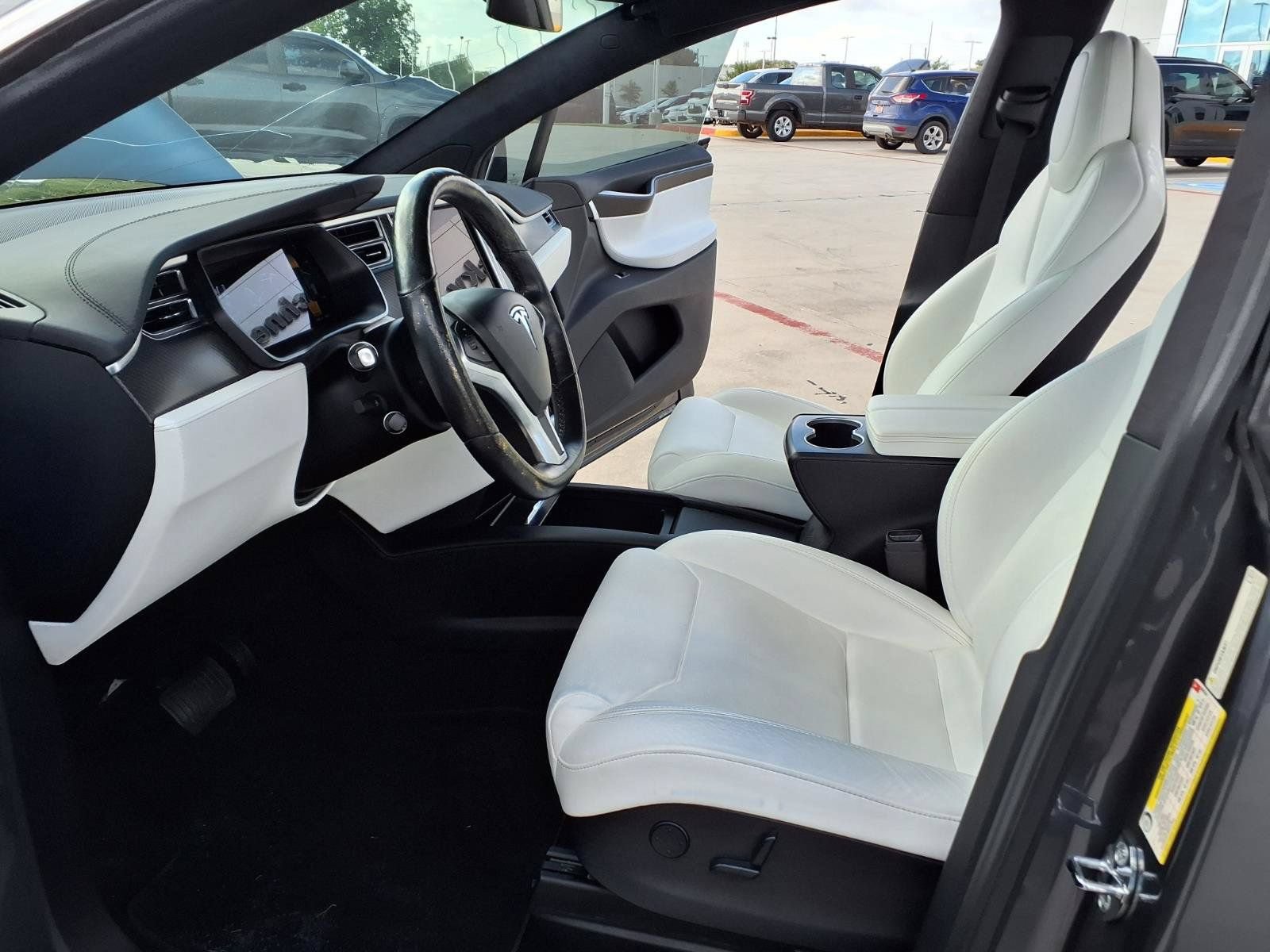 Used 2018 Tesla Model X 75D AWD/4WD image 21