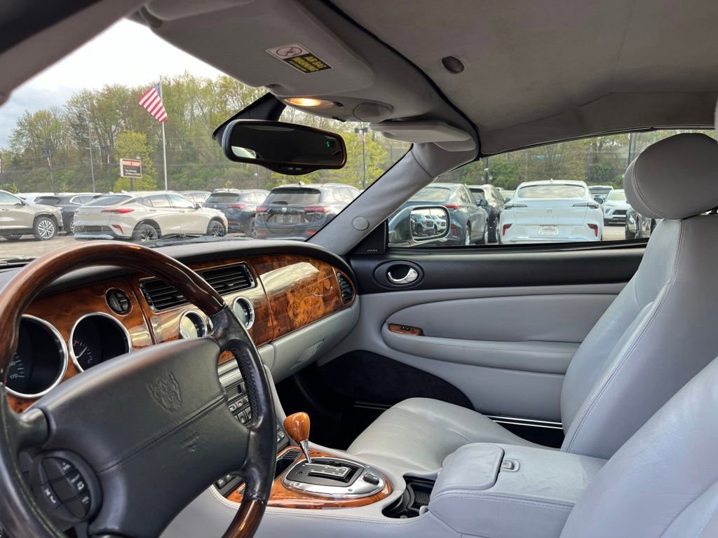 Used 2004 Jaguar XK8 Convertible RWD image 14