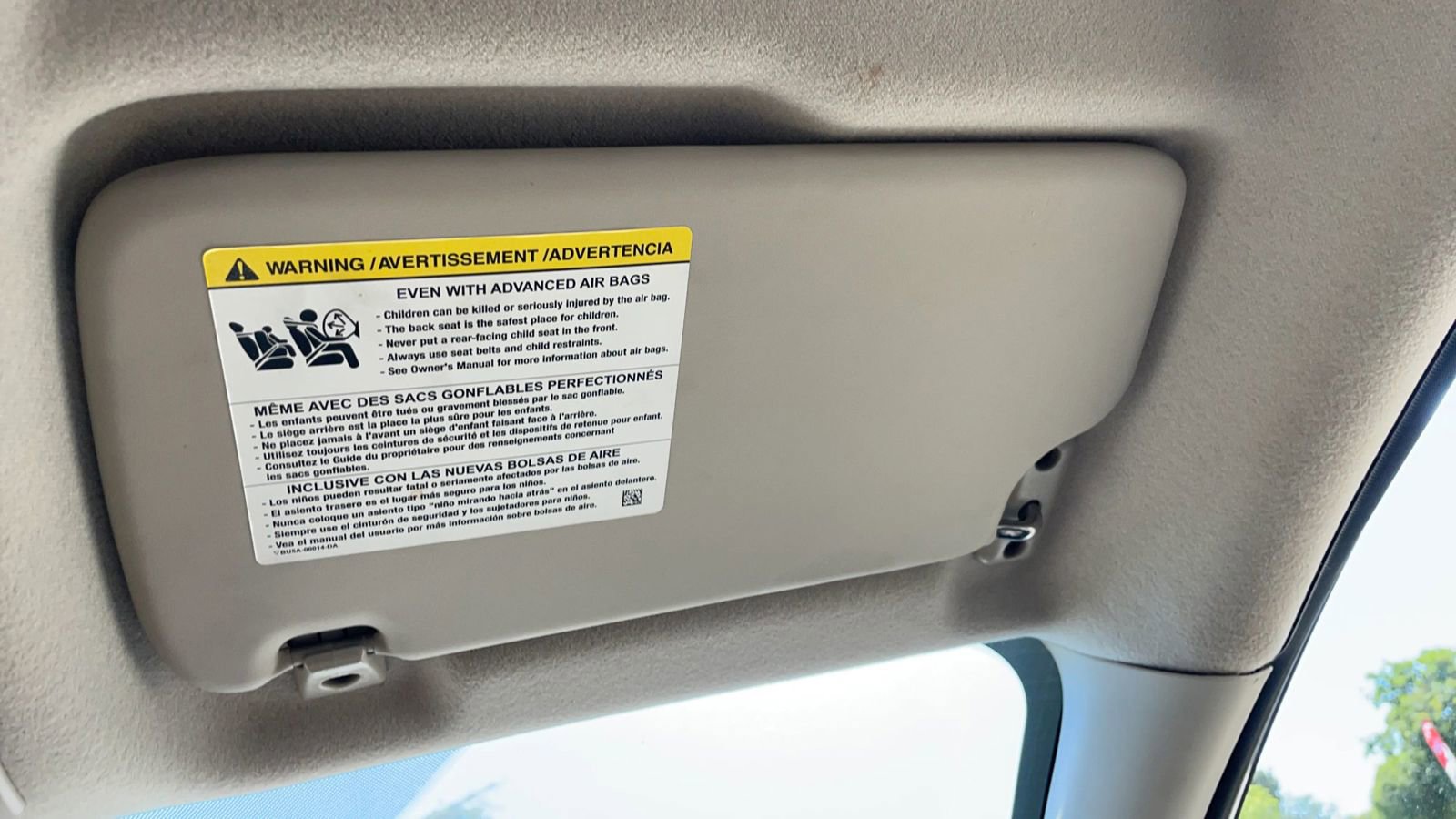 Used 2014 Ford Fiesta SE FWD image 21