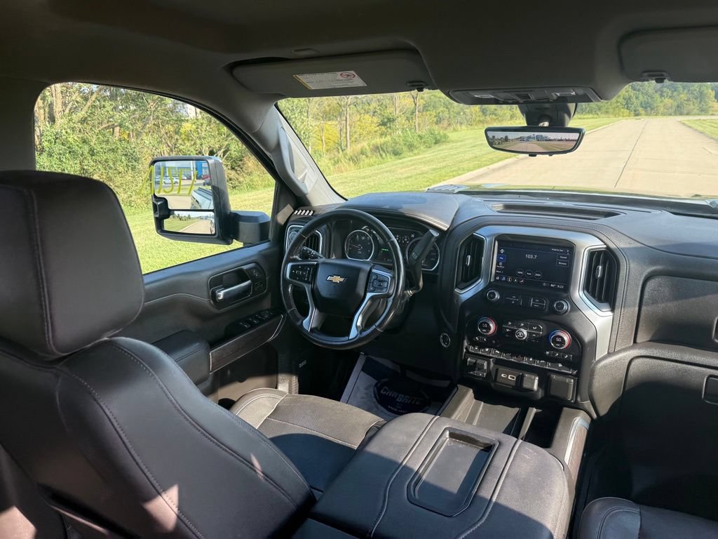 Used 2022 Chevrolet Silverado 2500 LTZ w/ LTZ Plus Package AWD/4WD image 24