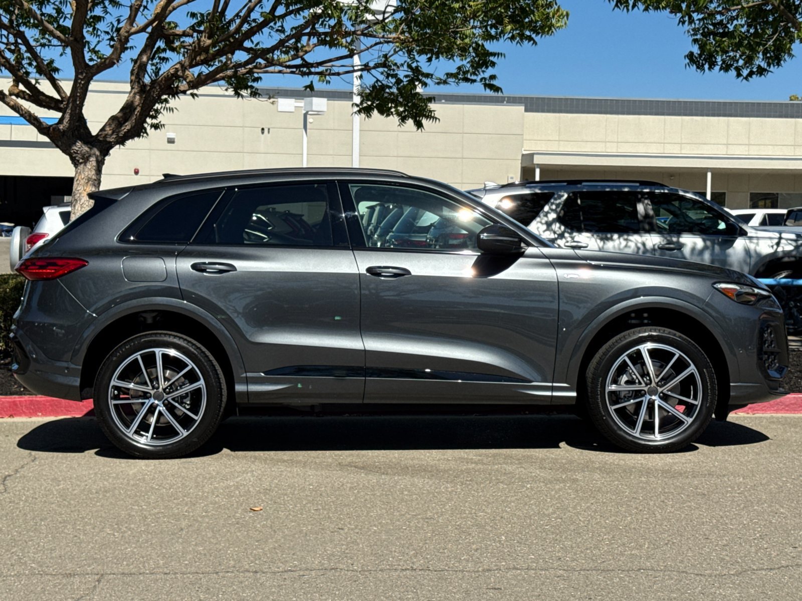 New 2026 Audi Q5 Premium AWD/4WD image 7