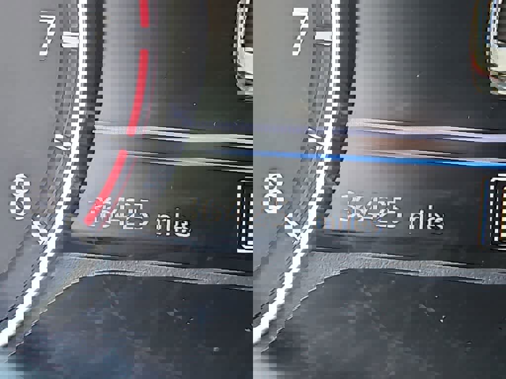 Used 2022 Nissan Sentra SR w/ Trunk Package image 18