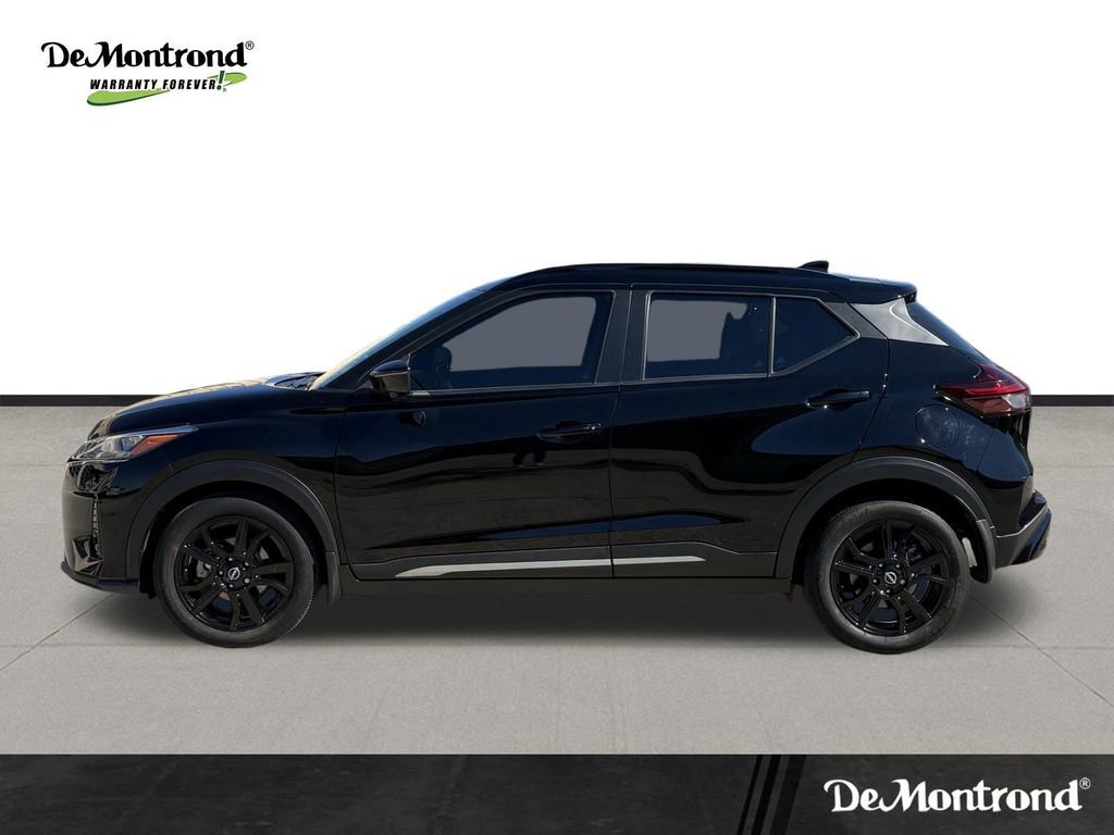 Used 2023 Nissan Kicks SR image 8