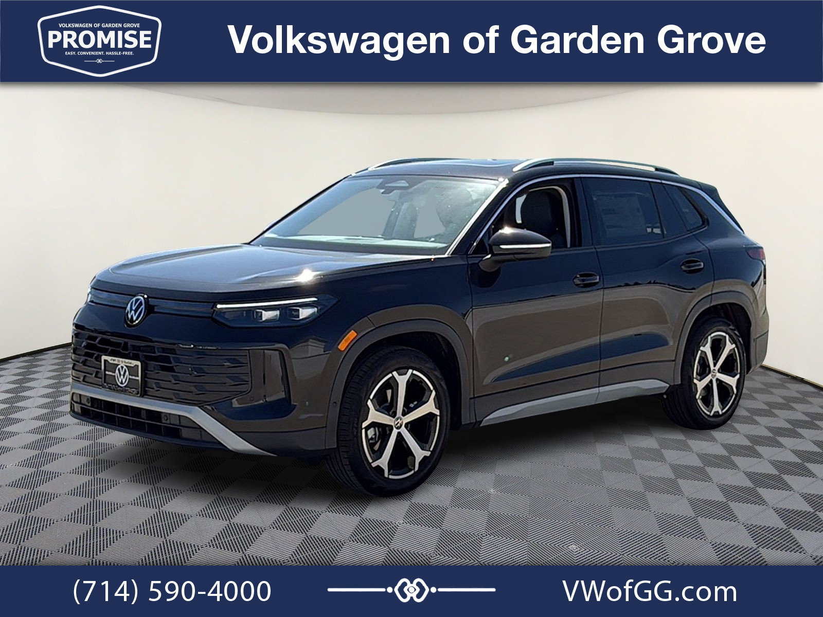 New 2026 Volkswagen Tiguan SE FWD image 4