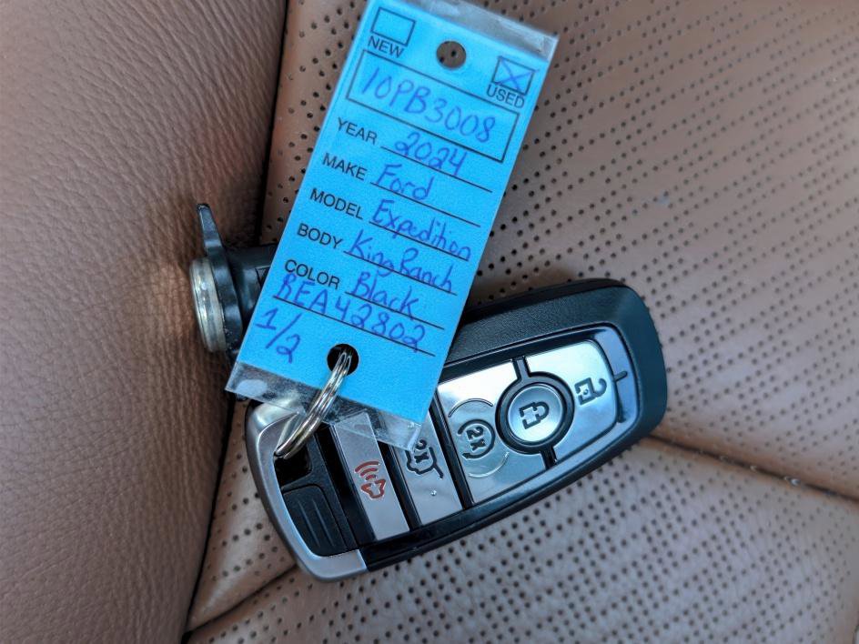 Used 2024 Ford Expedition King Ranch RWD image 30