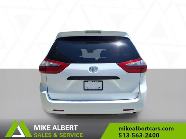 Used 2020 Toyota Sienna L FWD image 6