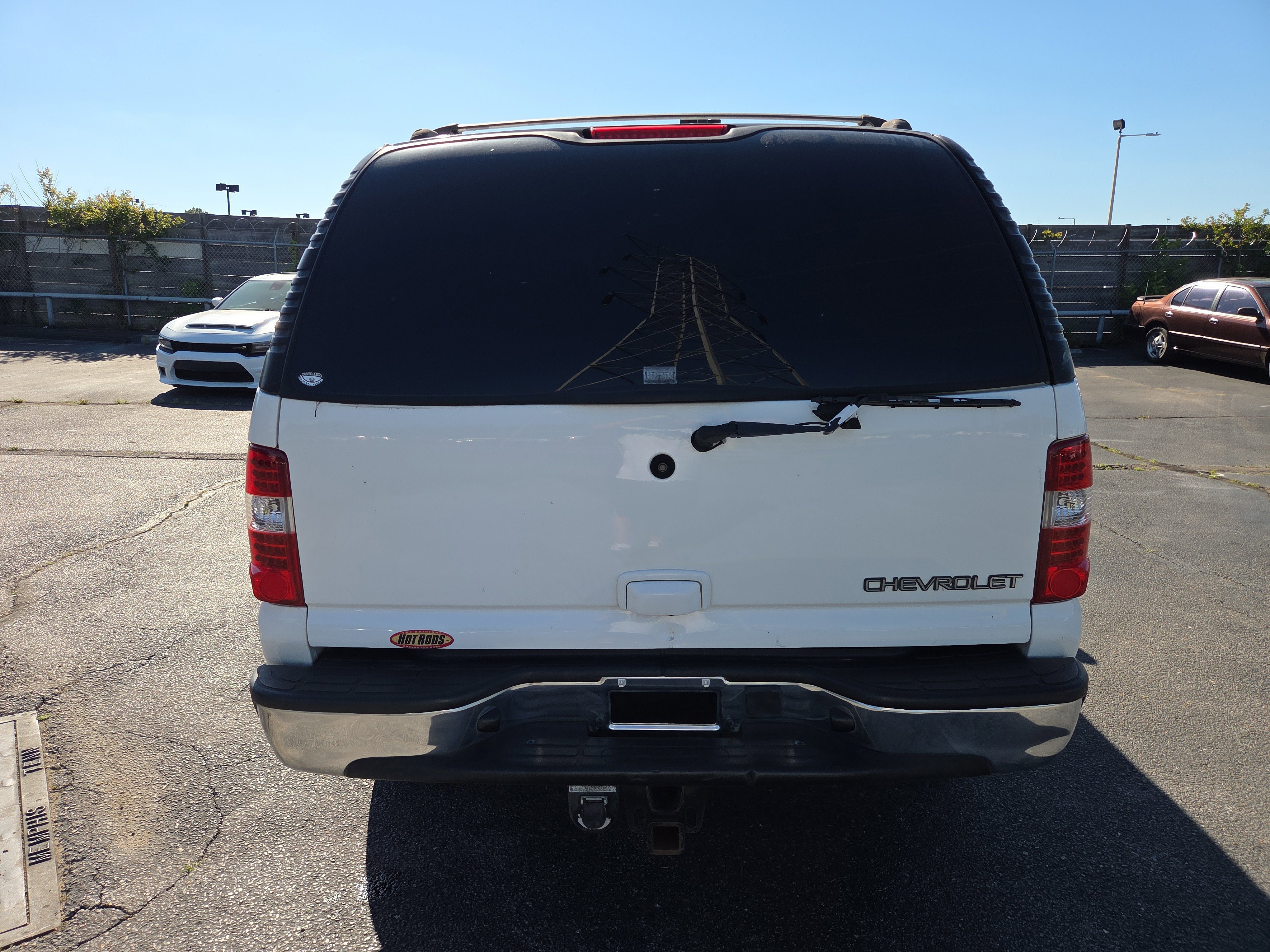 Used 2005 Chevrolet Suburban LT w/ Preferred Equipment Group RWD image 4