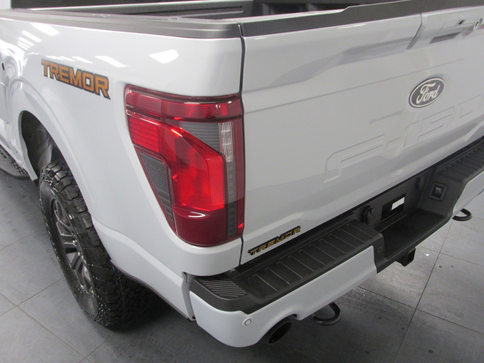 New 2025 Ford F150 Tremor w/ Bed Utility Package image 10