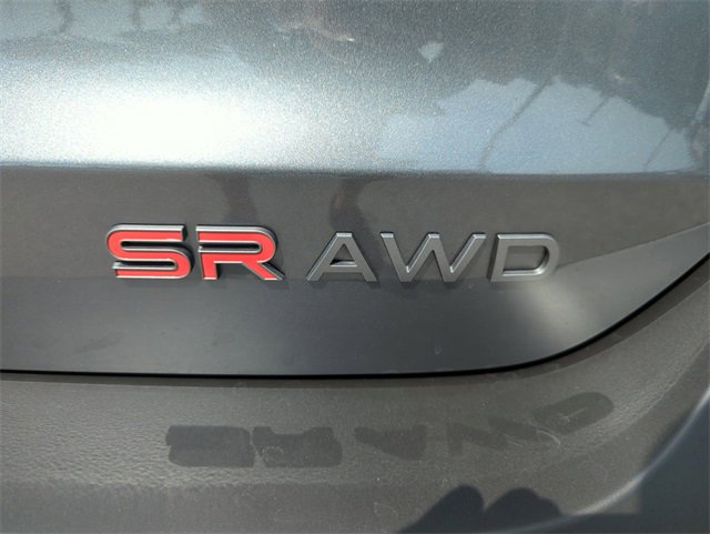 New 2026 Nissan Kicks SR w/ Cold Weather Package image 17