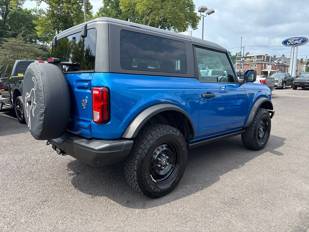Certified 2022 Ford Bronco Black Diamond AWD/4WD image 4