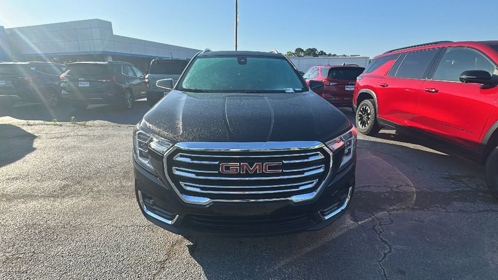 Used 2022 GMC Terrain SLT w/ Infotainment Package II FWD image 13