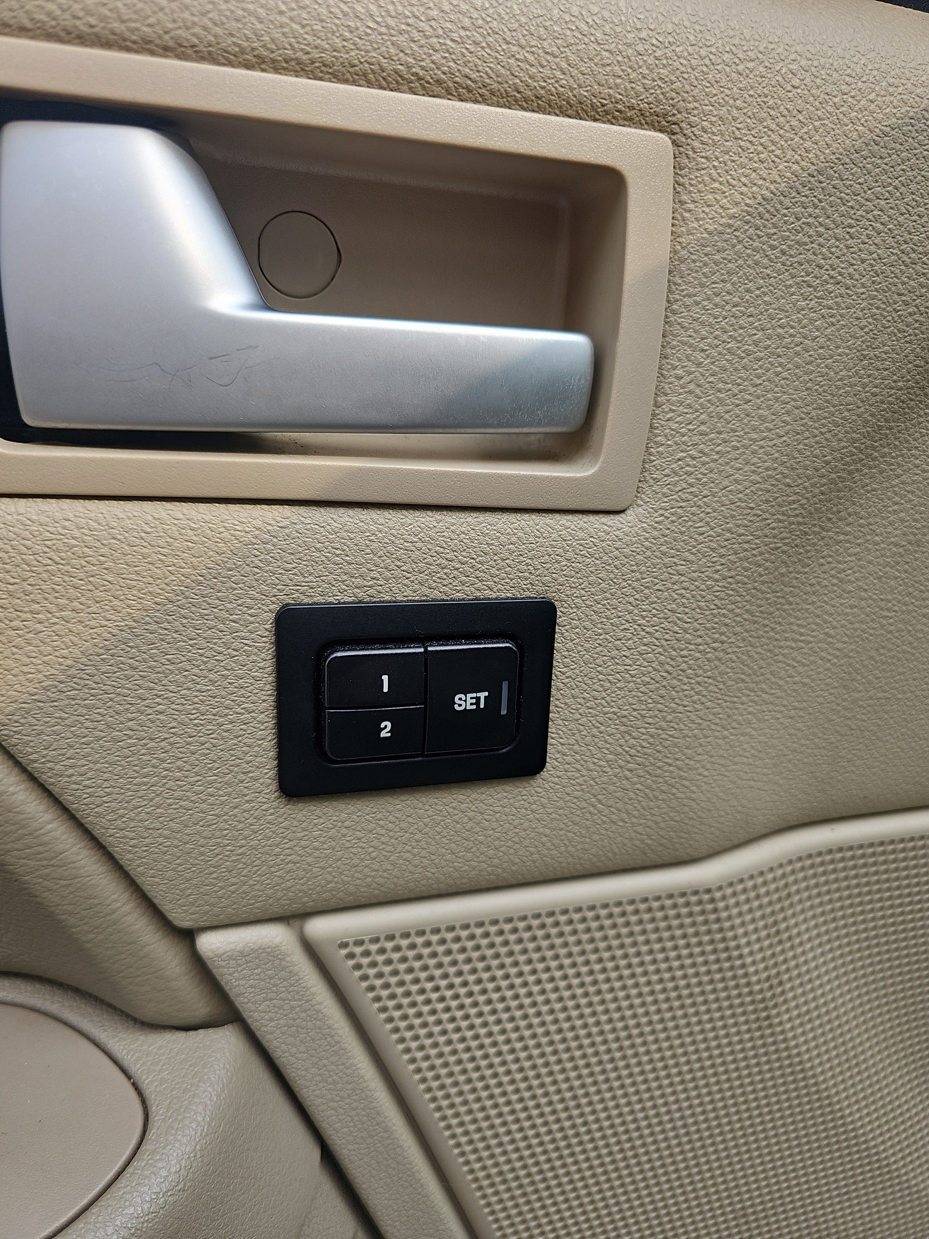 Used 2007 Ford Five Hundred Limited FWD image 18