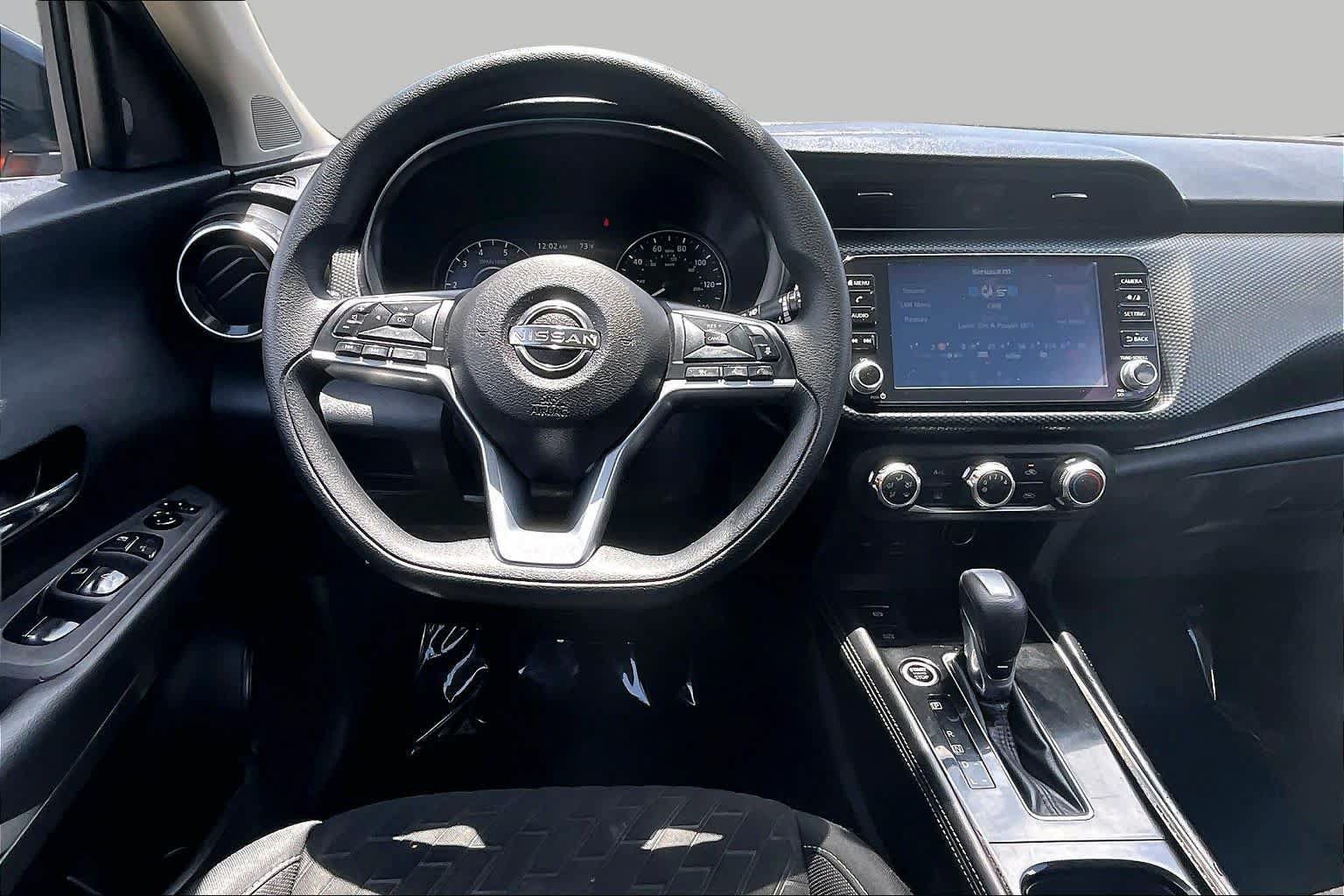 Used 2023 Nissan Kicks SV FWD image 6