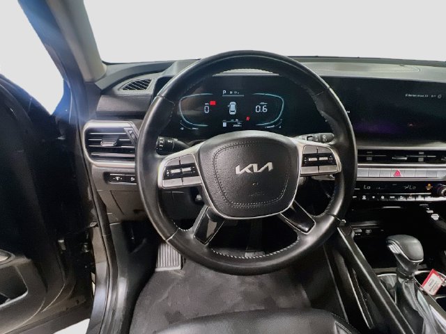 Used 2024 Kia Telluride S w/ S Sunroof Package FWD image 11