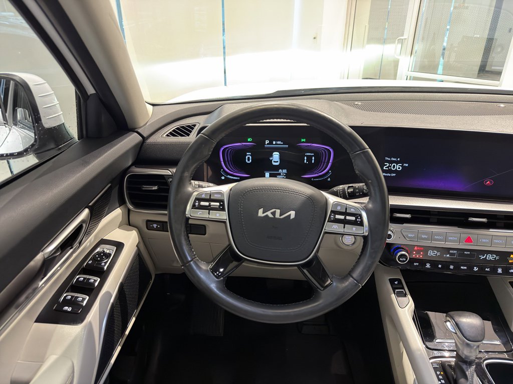 Used 2024 Kia Telluride S w/ S Sunroof Package image 16