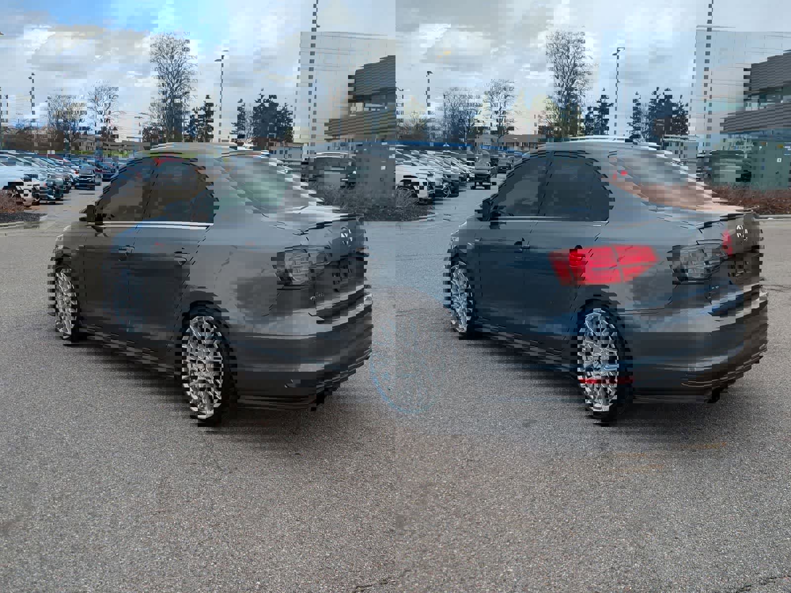 Used 2017 Volkswagen Jetta GLI image 6