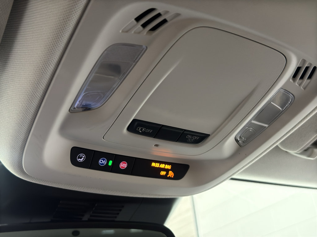 Used 2024 Buick Envision Preferred AWD/4WD image 34