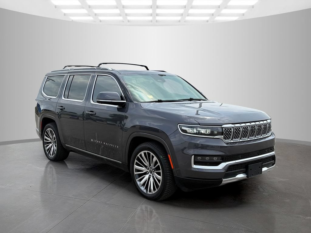 Used 2022 Jeep Grand Wagoneer Series III w/ Flexible Seating Group AWD/4WD image 3
