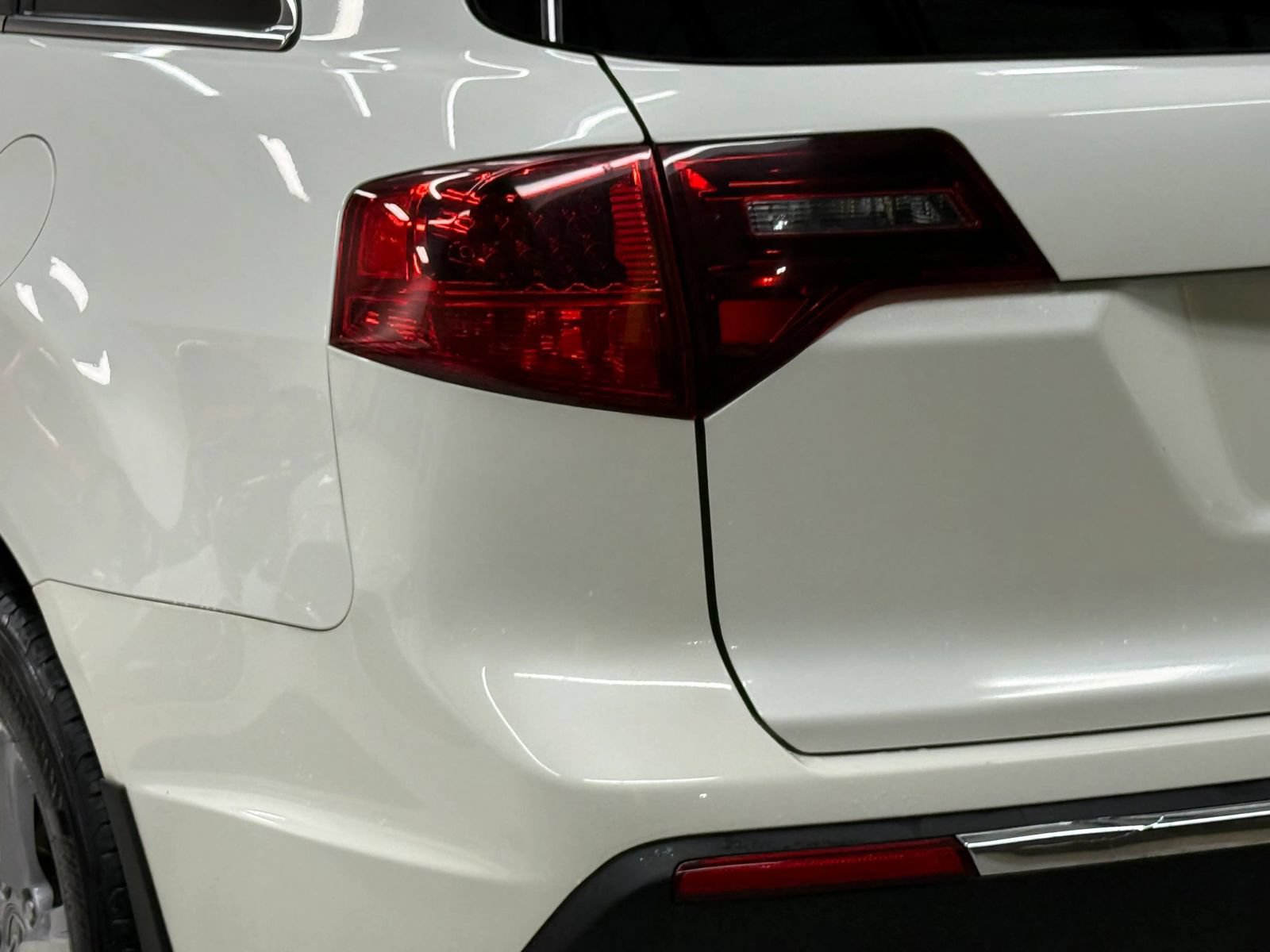 Used 2013 Acura MDX w/ Technology & Entertainment AWD/4WD image 12